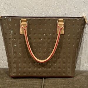 Like New Arcadia Italian Patent Leather Grab Tote Bag
